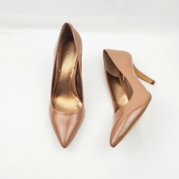BCBG Tan Heels Elegant and Versatile - Picture 1 of 10